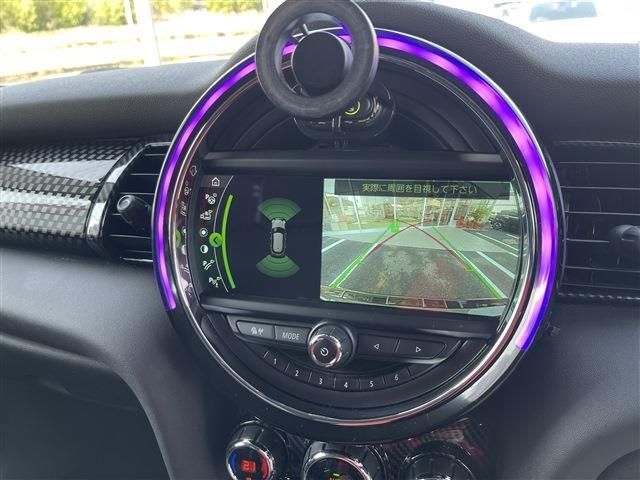 BMW MINI COOPER S 5DOOR 2019 Image 31