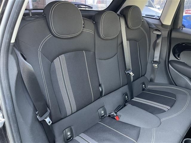 BMW MINI COOPER S 5DOOR 2019 Image 31