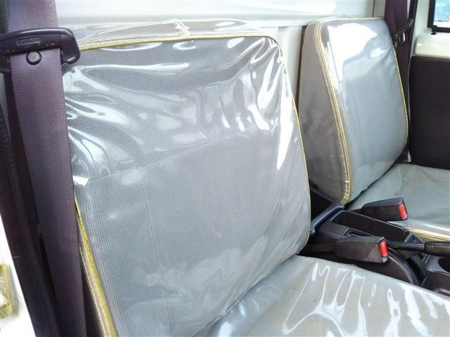 SUBARU SAMBAR TRUCK 4WD 2003 Image 31