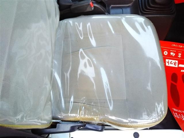 SUBARU SAMBAR TRUCK 4WD 2003 Image 31