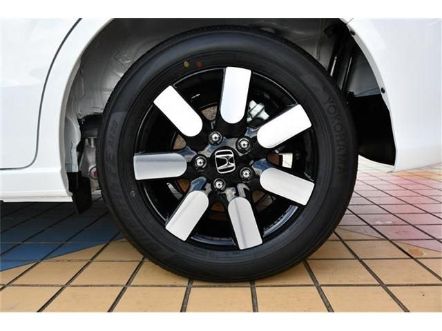 HONDA FREED E:HEV 2025 Image 31