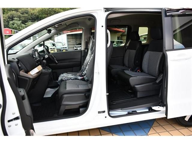 HONDA FREED E:HEV 2025 Image 31