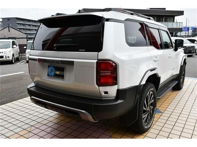 TOYOTA LANDCRUISER 250 2024 Image 31