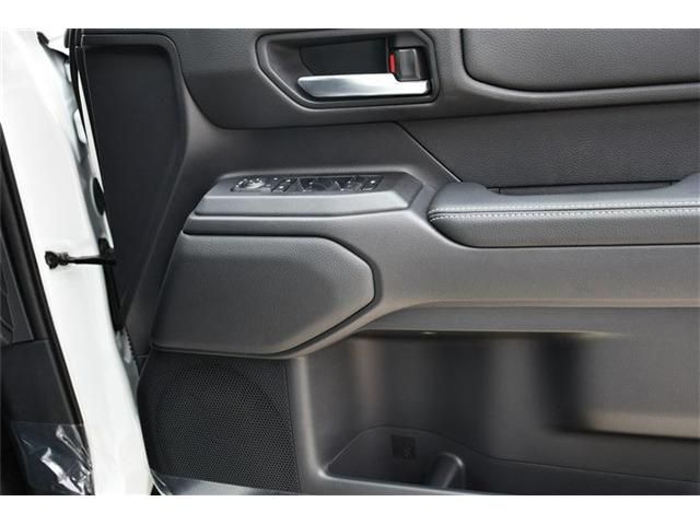 TOYOTA LANDCRUISER 250 2024 Image 31