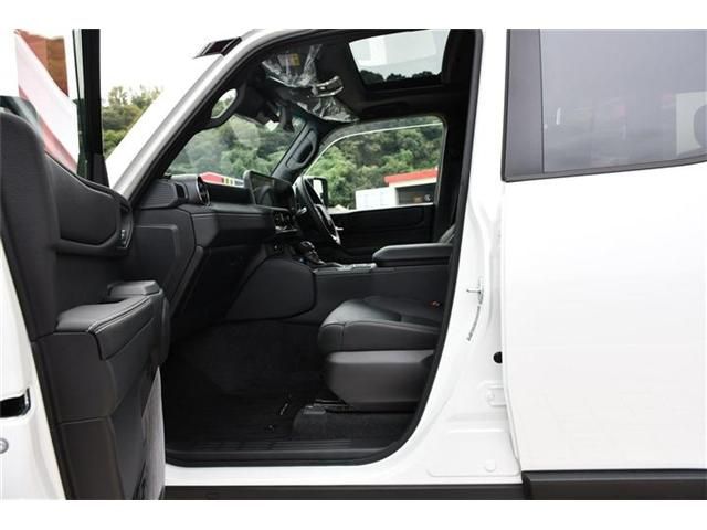 TOYOTA LANDCRUISER 250 2024 Image 31