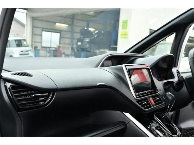 TOYOTA VOXY 2021 Image 31