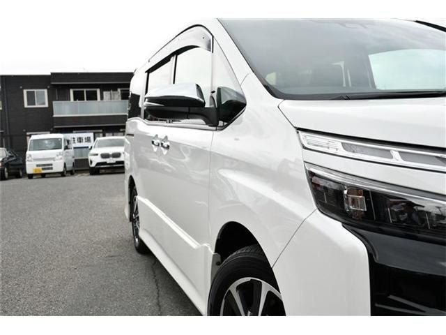 TOYOTA VOXY 2021 Image 31