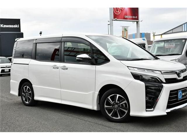 TOYOTA VOXY 2021 Image 31