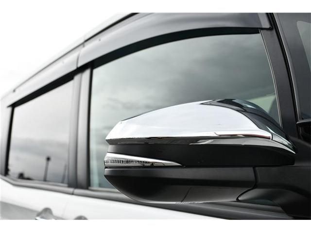 TOYOTA VOXY 2021 Image 31