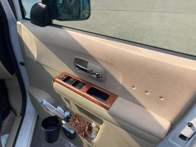 NISSAN LAFESTA 4WD 2010 Image 31