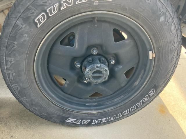 SUZUKI JIMNY 4WD 1996 Image 31