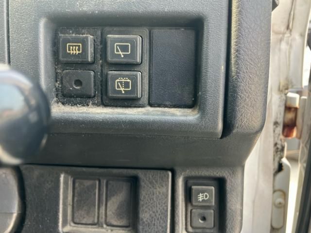 SUZUKI JIMNY 4WD 1996 Image 31