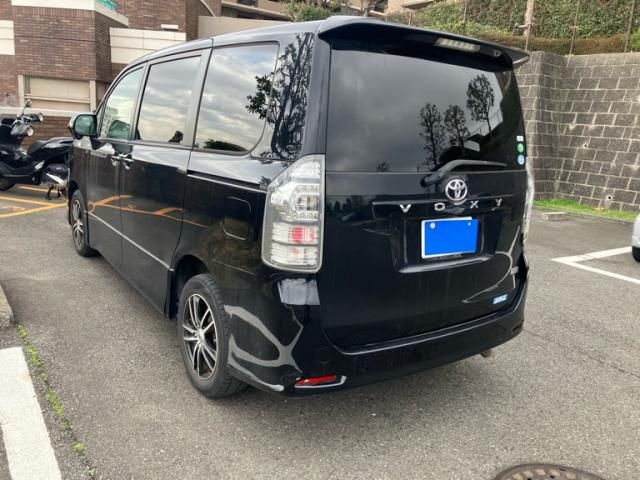 TOYOTA VOXY 4WD 2012 Image 31