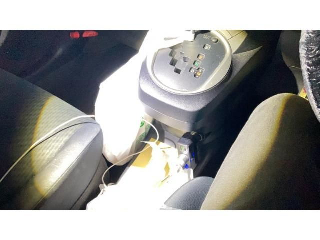 TOYOTA RACTIS 4WD 2013 Image 31