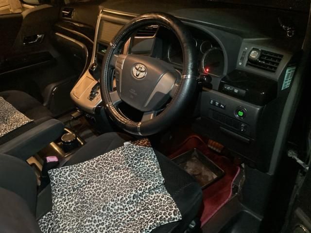 TOYOTA VELLFIRE 2010 Image 31