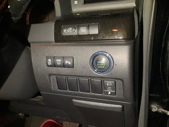 TOYOTA VELLFIRE 2010 Image 31