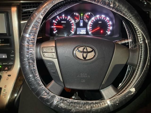 TOYOTA VELLFIRE 2010 Image 31