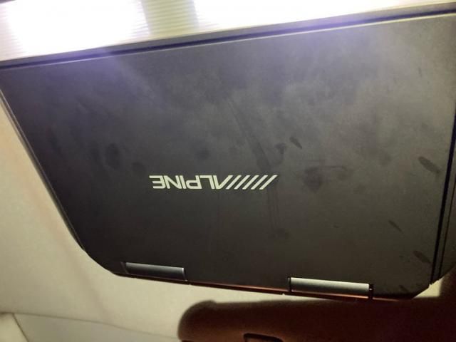 TOYOTA VELLFIRE 2010 Image 31