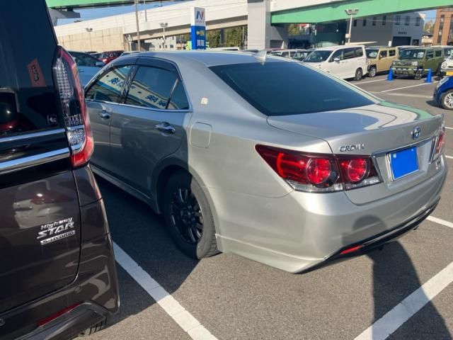 TOYOTA CROWN SEDAN HYBRID 4 2016 Image 31