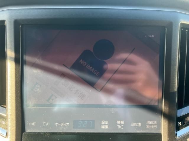 TOYOTA CROWN SEDAN HYBRID 4 2016 Image 31