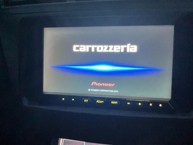 TOYOTA PRIUS ALPHA 2013 Image 31