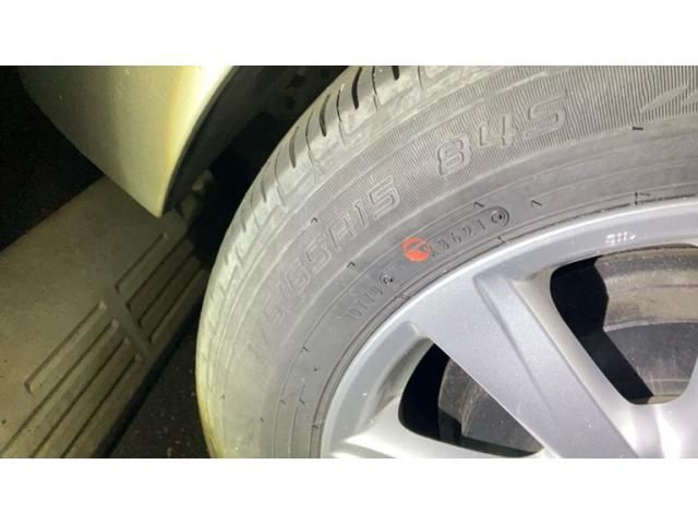 TOYOTA AQUA 2014 Image 31