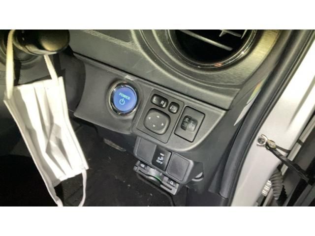 TOYOTA AQUA 2014 Image 31