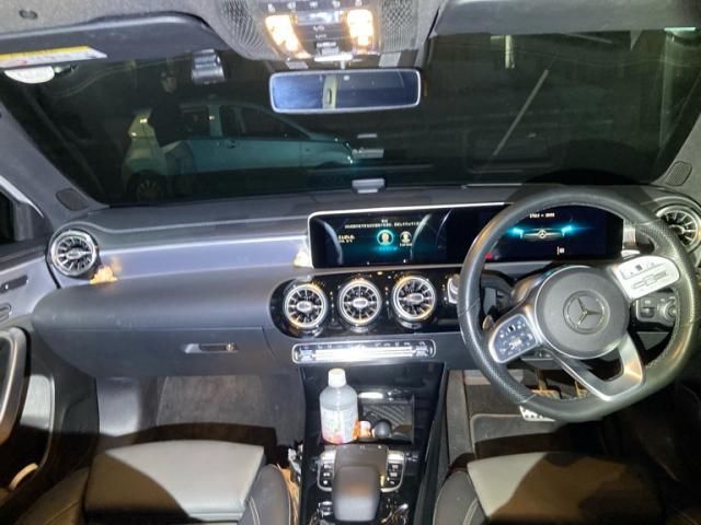 MERCEDES BENZ A CLAS 2019 Image 31