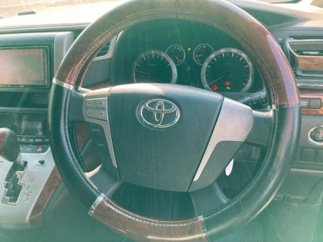 TOYOTA VELLFIRE 2011 Image 31