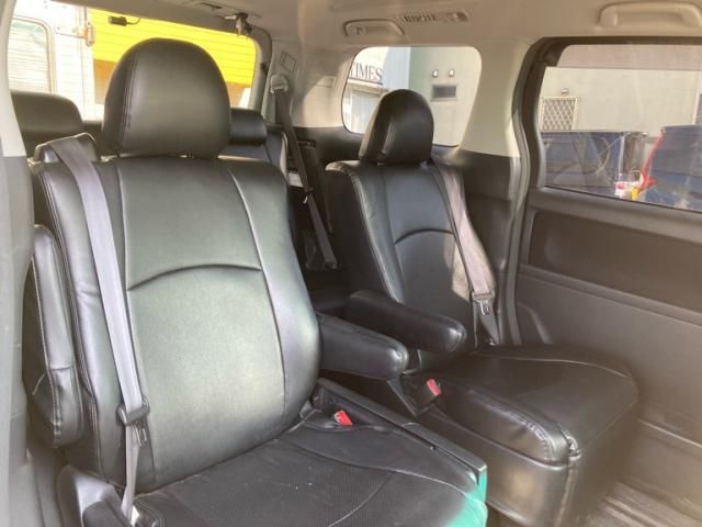 TOYOTA VELLFIRE 2011 Image 31