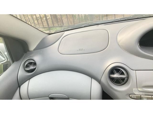 TOYOTA VITZ 2002 Image 31