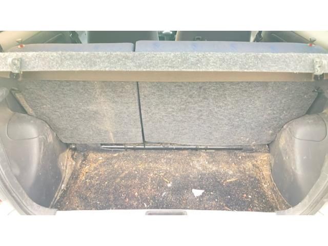 TOYOTA VITZ 2002 Image 31