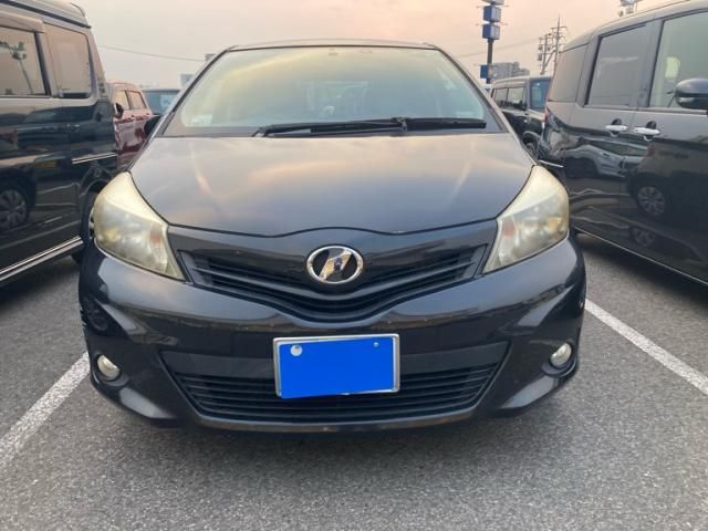 TOYOTA VITZ 2011 Image 31