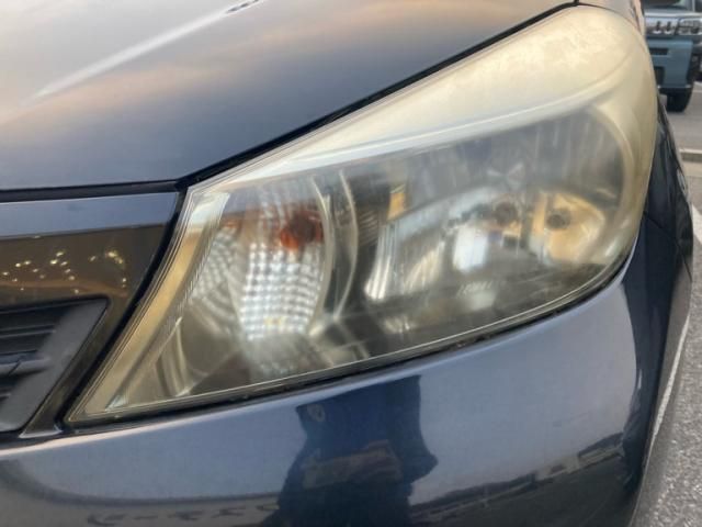 TOYOTA VITZ 2011 Image 31