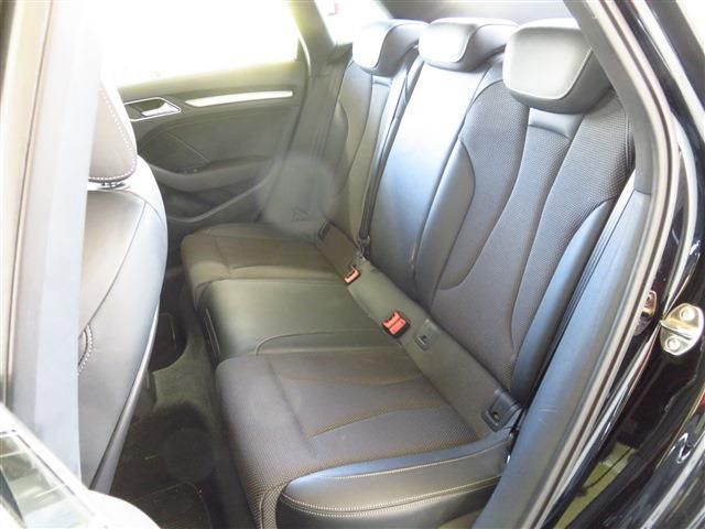 AUDI A3 SPORTBACK 2018 Image 31