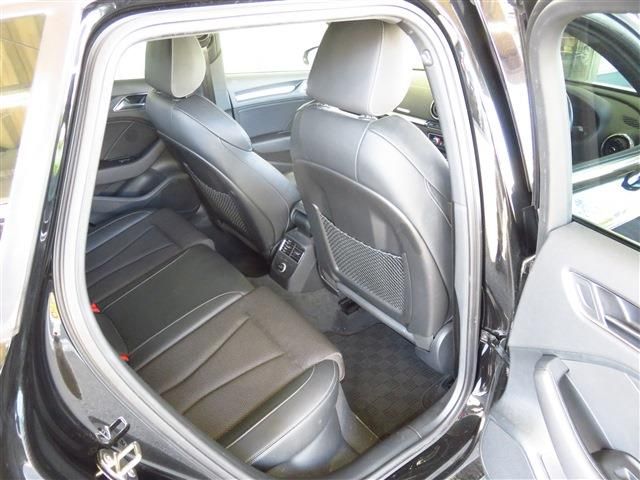 AUDI A3 SPORTBACK 2018 Image 31