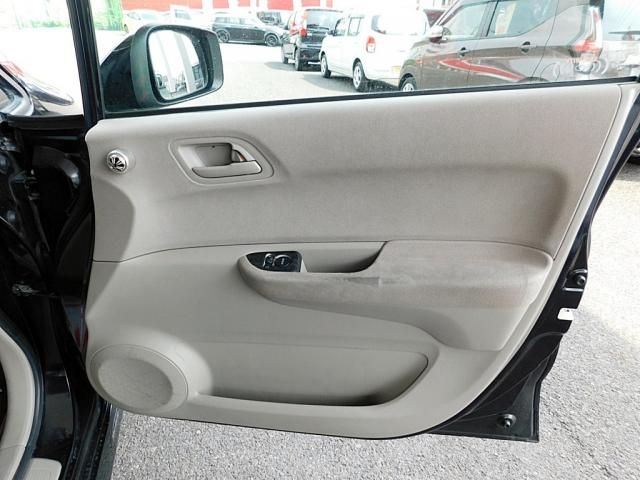 HONDA EDIX  4WD 2005 Image 31