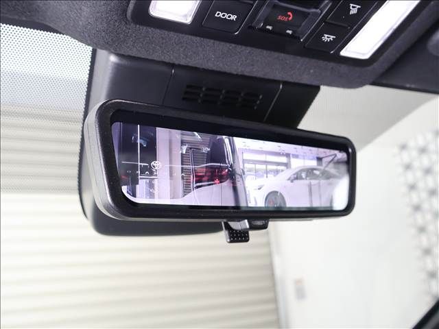 TOYOTA VOXY HYBRID 2023 Image 31