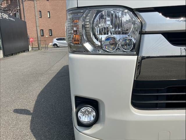 TOYOTA HIACE VAN 2WD 2020 Image 31