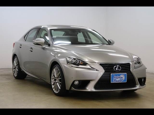 TOYOTA LEXUS IS300H 2013 Image 31