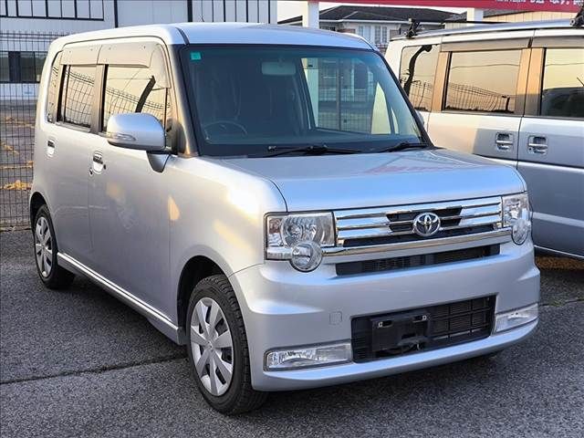 TOYOTA PIXIS SPACE CUSTOM 2013 Image 31