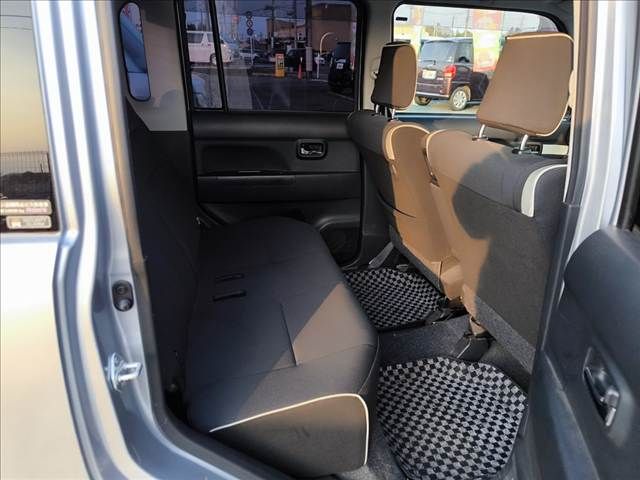 TOYOTA PIXIS SPACE CUSTOM 2013 Image 31