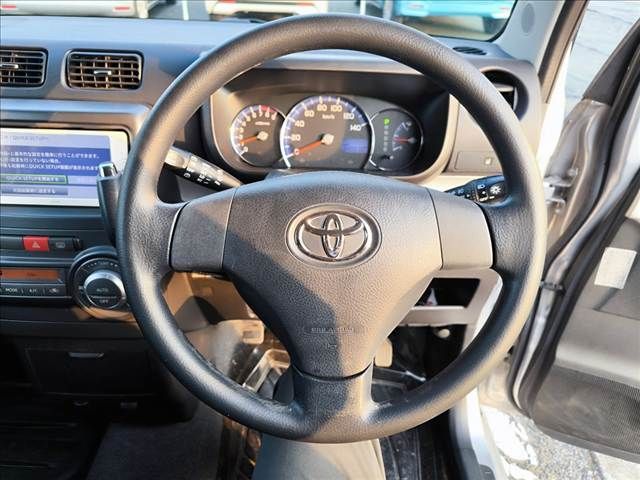 TOYOTA PIXIS SPACE CUSTOM 2013 Image 31