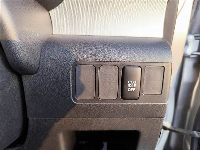 TOYOTA PIXIS SPACE CUSTOM 2013 Image 31