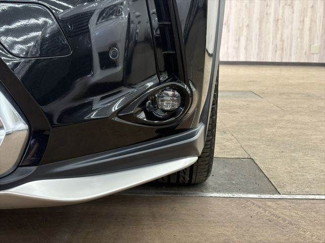 TOYOTA LEXUS UX250H 2018 Image 31