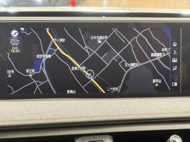 TOYOTA LEXUS UX250H 2021 Image 31