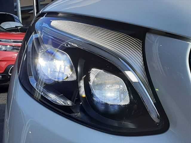 MERCEDES BENZ GLC CL 2019 Image 31