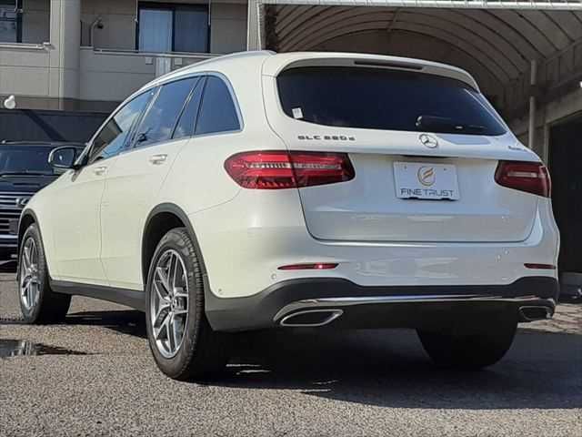 MERCEDES BENZ GLC CL 2019 Image 31