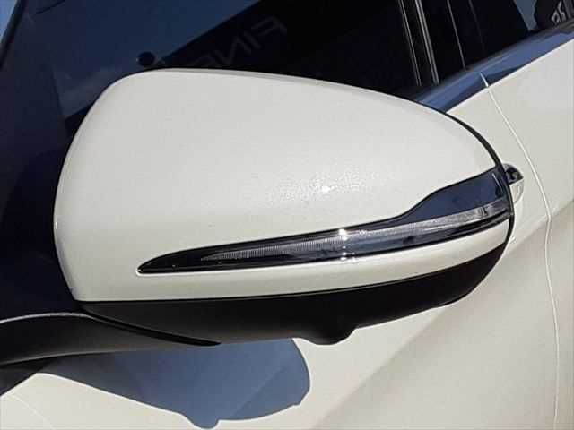 MERCEDES BENZ GLC CL 2019 Image 31