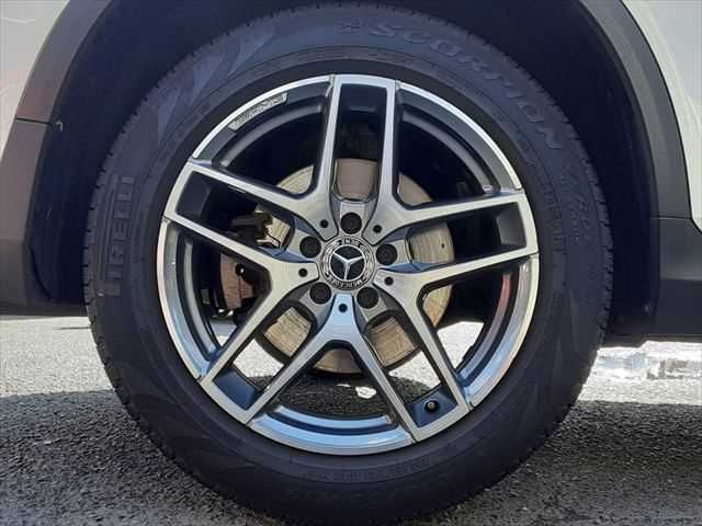 MERCEDES BENZ GLC CL 2019 Image 31